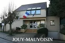 epaviste à proximité de Jouy-Mauvoisin (78200)